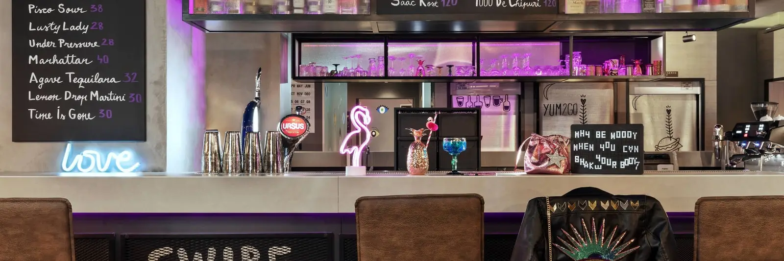 Moxy Bucharest Old Town - Barception